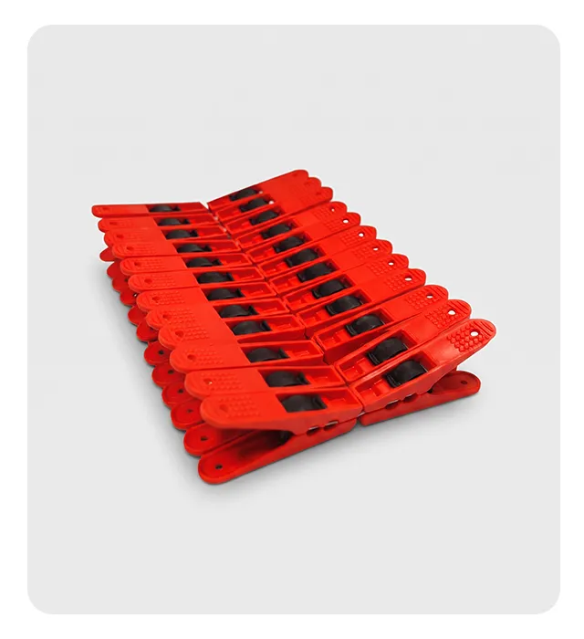 Gancho de ropa - argolla plastico x 24